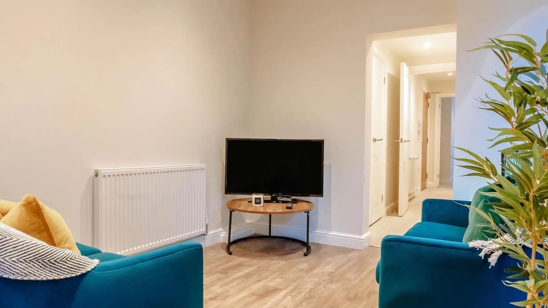 Mayfield - Central Harrogate Apartment - Ground Floor