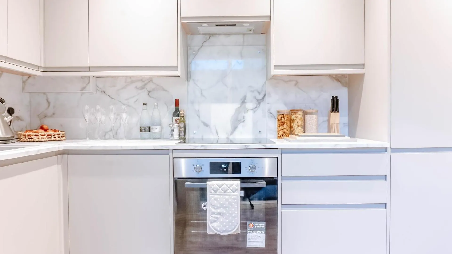 Mayfield - Central Harrogate Apartment - Ground Floor בריטניה