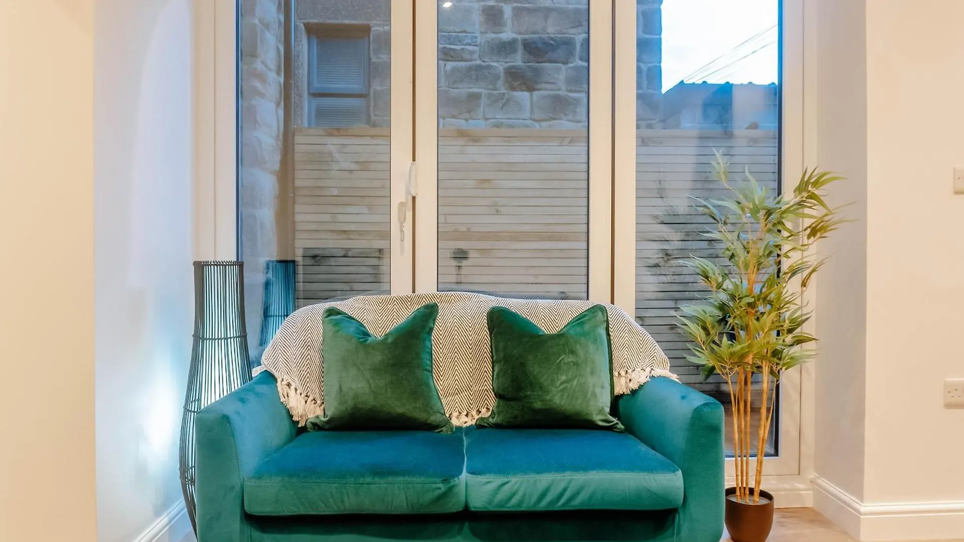 Mayfield - Central Harrogate Apartment - Ground Floor
